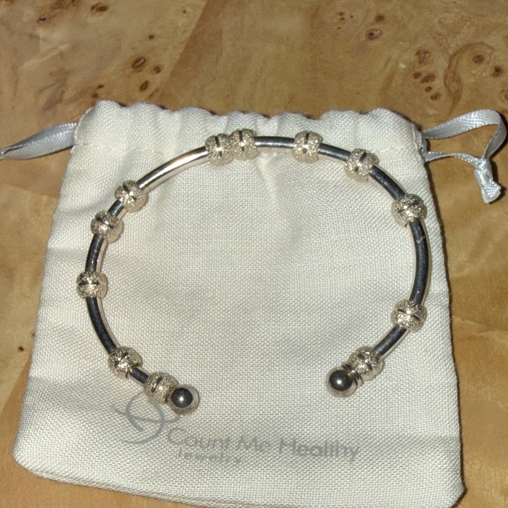 Count Me Healthy Silver Bracelet with Moveable Pieces